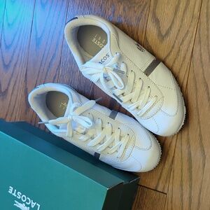 Lacoste Women's White Vaya Shoes Size 6